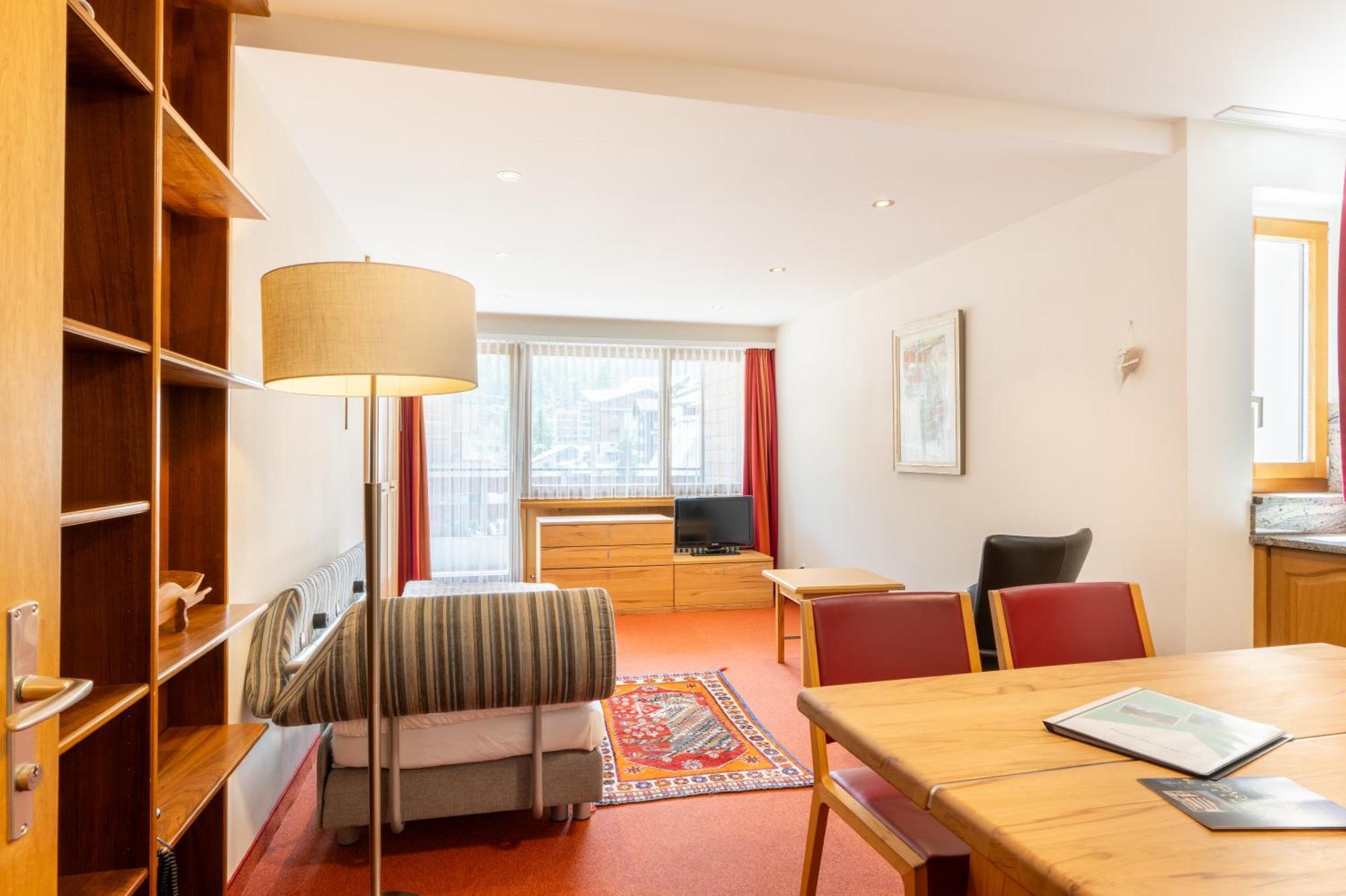 צרמט Hotel Parnass מראה חיצוני תמונה